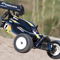 New - Team Associated RC18B2