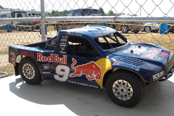 Team Associated&nbsp;SC8 RTR Short Course Race Truck - Pro Comp