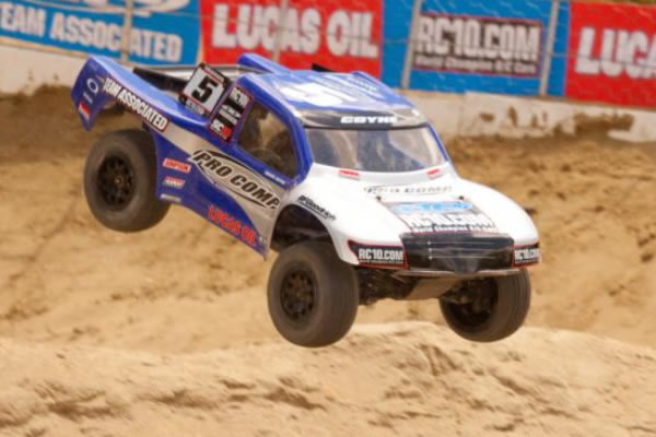 Team Associated SC10 4x4 RTR Brushless 4WD Short Course Truck with 2.4Ghz Radio System - Pro Comp