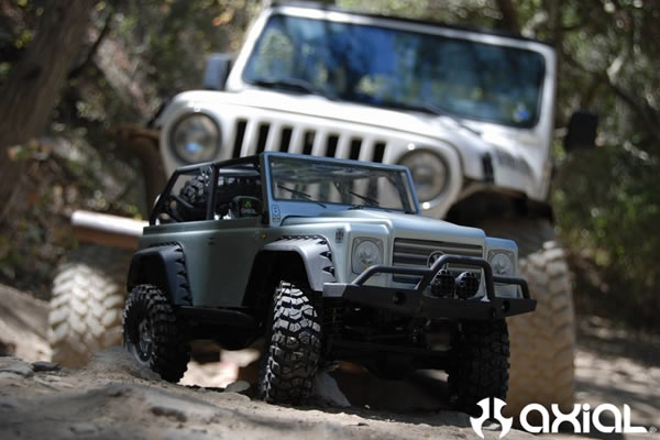 Axial Racing&nbsp;SCX10 - TR (Trail Ready) RTR 1/10th Scale Electric 4WD Rock Crawler
