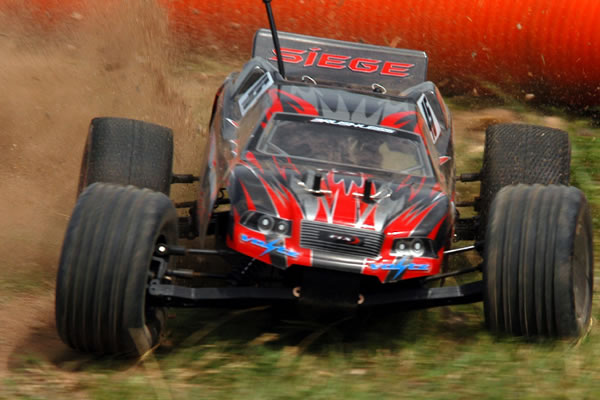 FTX Siege 1/10th Brushless RTR 2WD Electric Truggy
