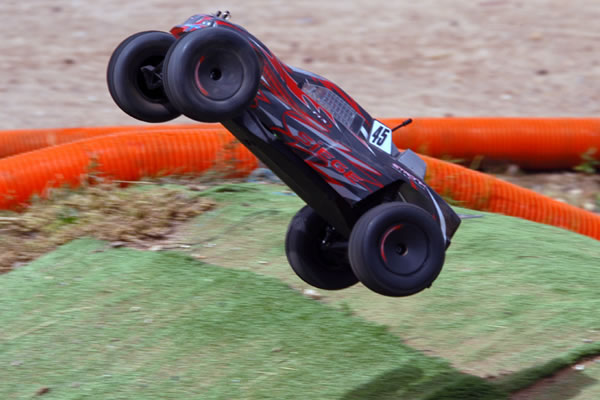 FTX Siege 1/10th Brushless RTR 2WD Electric Truggy